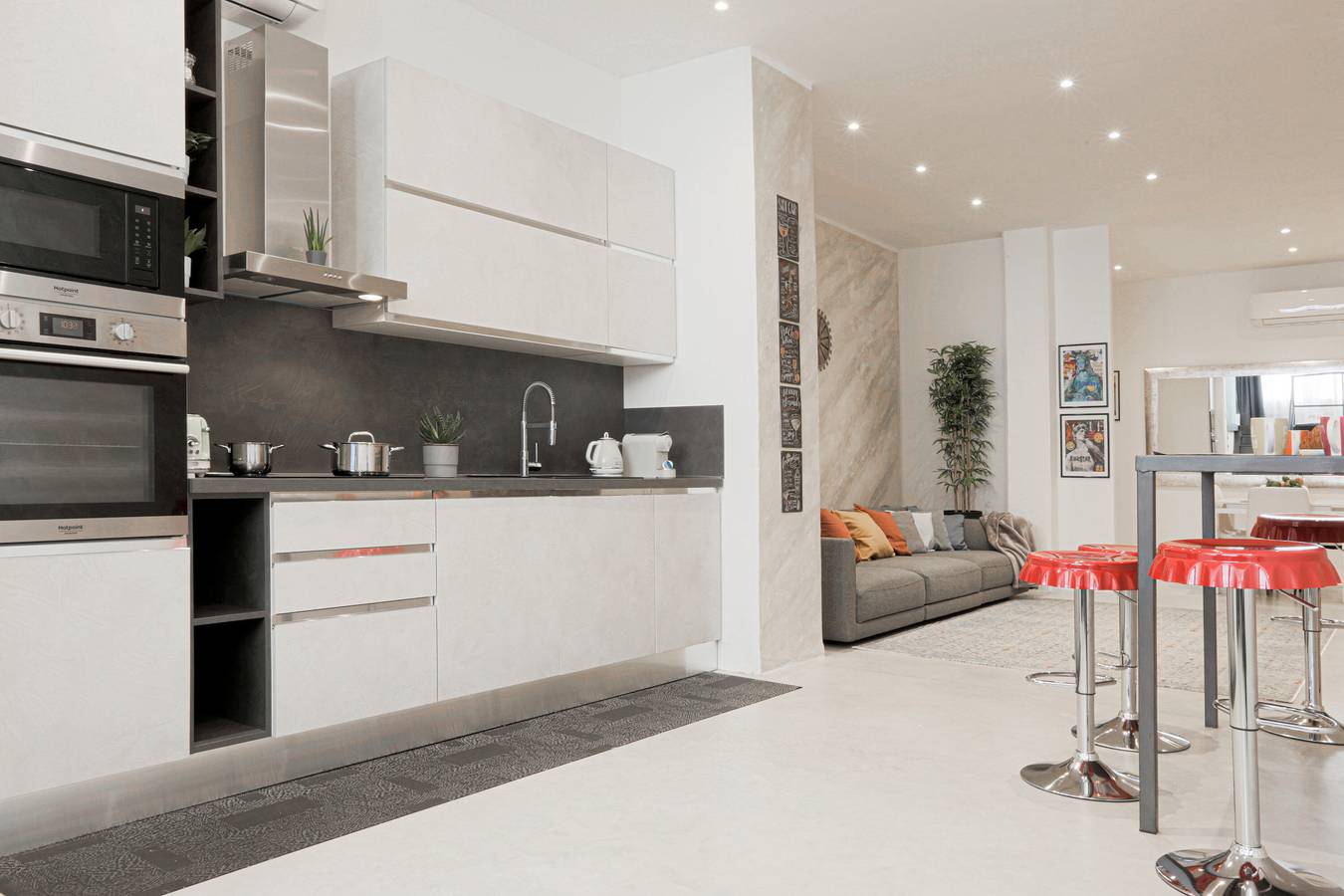 Entire apartment, Apartment 'My Loft Firenze Lux' with Wi-Fi and Air Conditioning in Florence city center, Florence