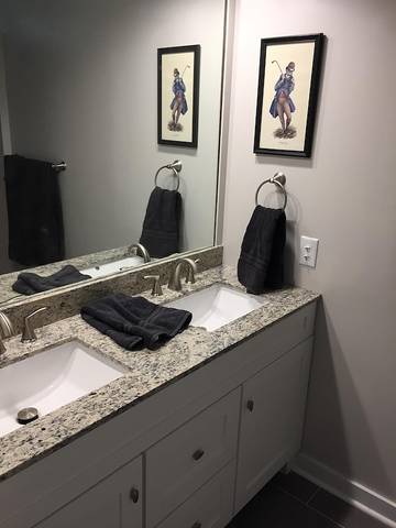 Log Cabin for 2 People in Pinehurst, North Carolina, Photo 2