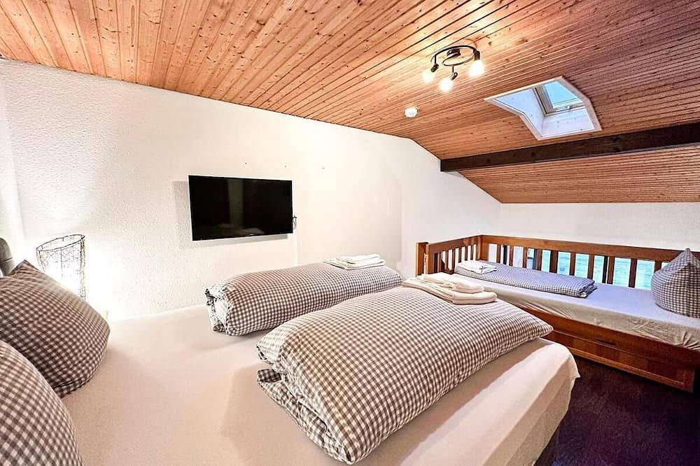 Ganze Wohnung, Ferienwohnung mit Pool als Ausgangspunkt für Ihren Skiurlaub oder Wanderungen in Steibis, Oberstaufen