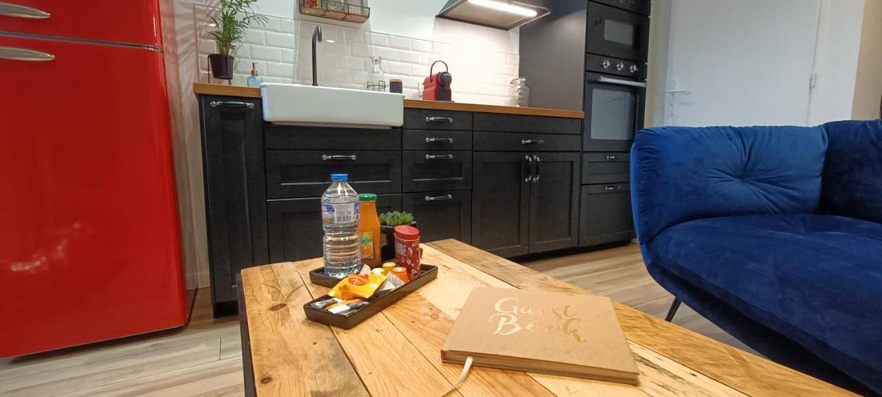 Appartement entier, Studio atypique Immeuble de 1820 in Fumel, Quercy