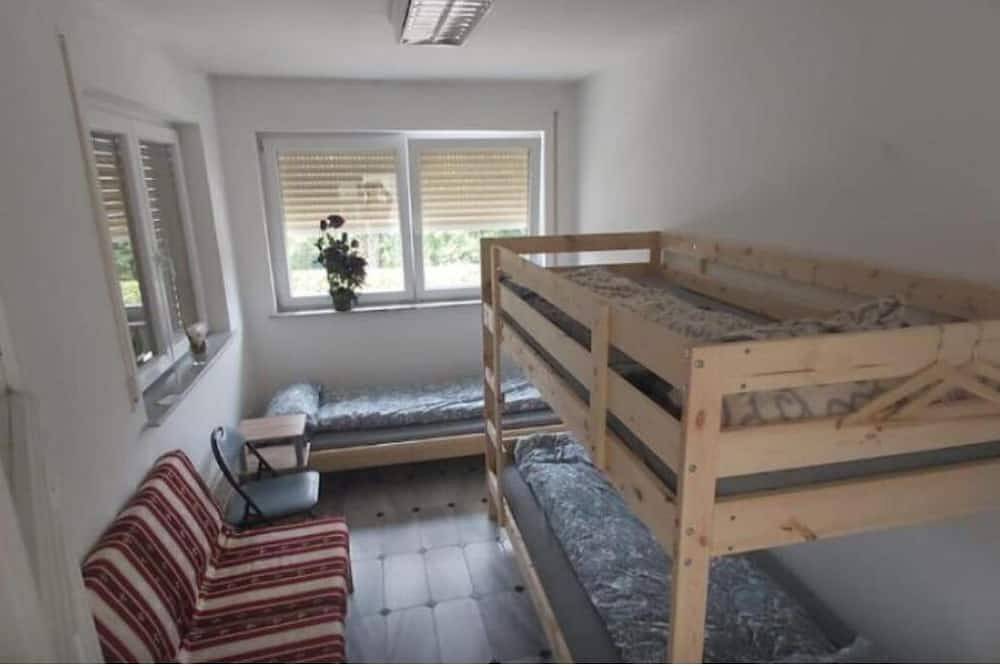 Villa Prince nur für Handwerker und Unternehmen, nähe Ingolstadt in Vohburg an der Donau, Landkreis Pfaffenhofen an der Ilm