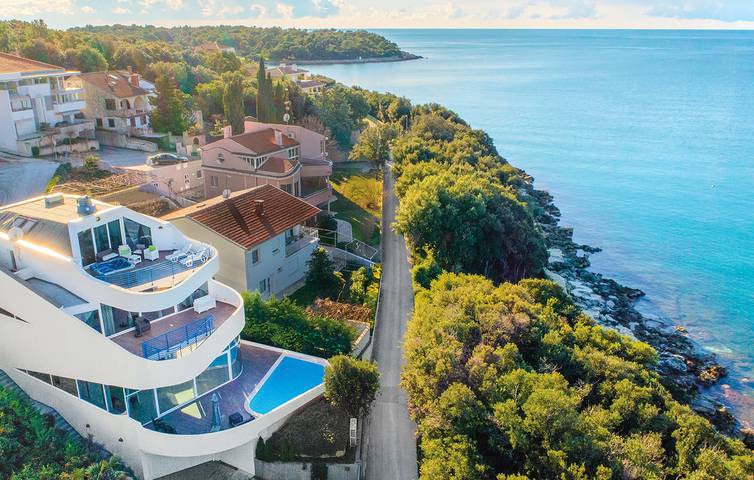 Ferienhaus für 11 Personen, mit Balkon und Terrasse sowie Pool in Pjescana Uvala - 4