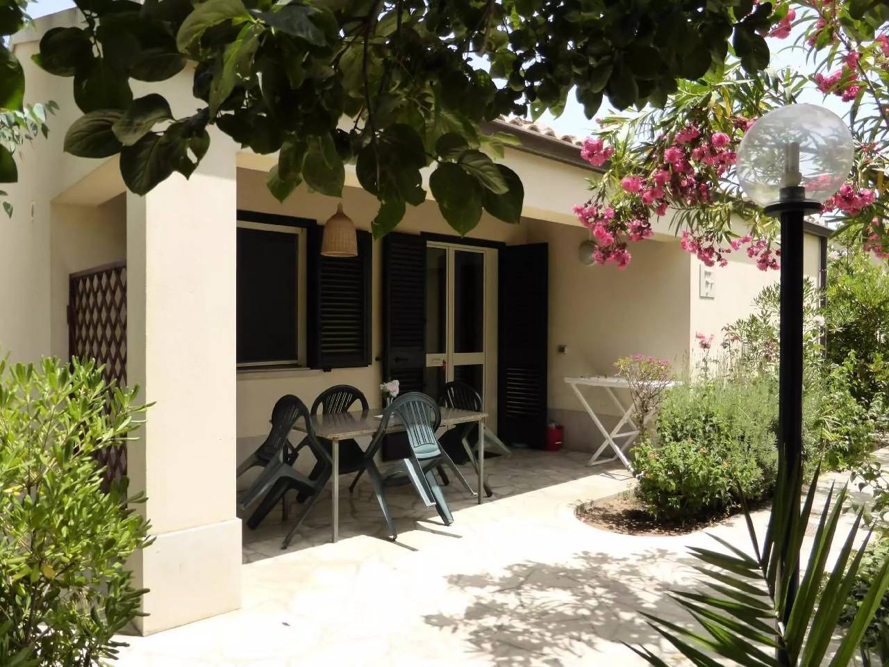 Villa per 4 Persone in Marina di Modica, Modica