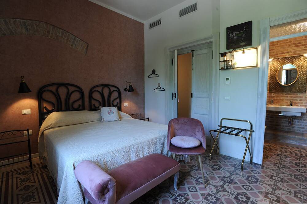 Scura palace home of the Scura family in Vaccarizzo Albanese, Provincie Cosenza