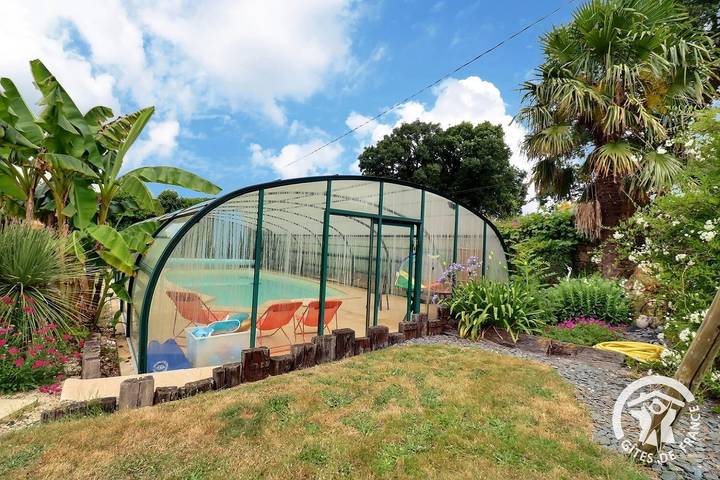 Gîte pour 6 personnes, avec jardin ainsi que piscine et terrasse en Ille-et-Vilaine - 2