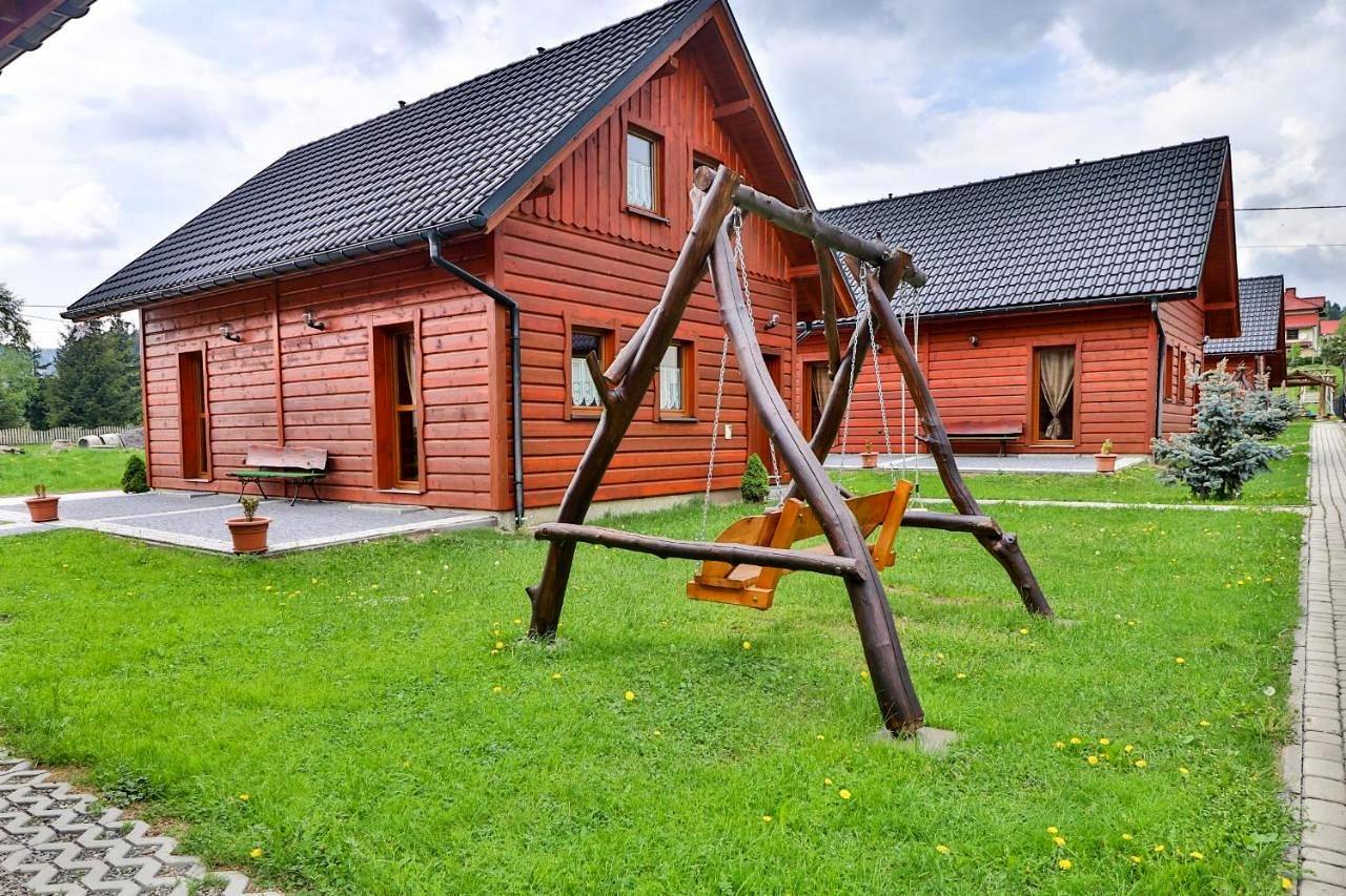 Domki w Istebnej in Istebna, Karpaty (Polska)