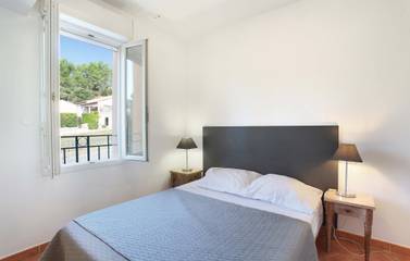 Location De Vacances pour 8 Personnes dans Gréoux-les-Bains, Provence, Photo 3