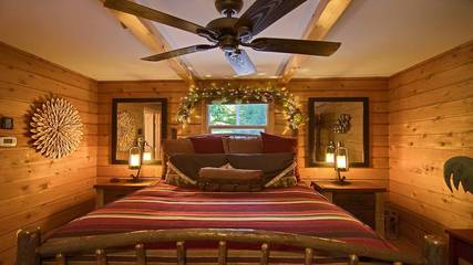 Chalet for 2 Guests in Blue Ridge Mountains, North Carolina, Picture 3