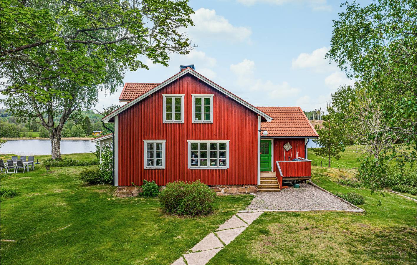Ferienhaus für 10 Personen mit Garten in Värmland