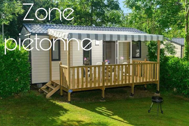 Camping pour 4 personnes, avec bassin pour enfant