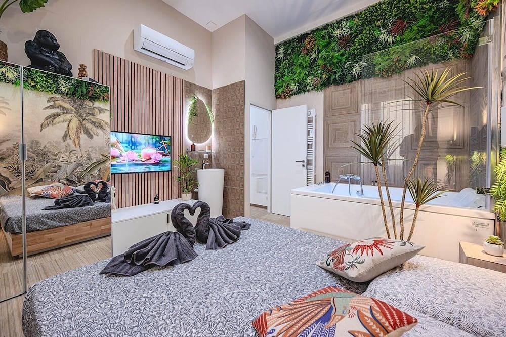 Apartamento entero, Asian Oasis with Balneo & Massage in Tolón, Region de Toulon