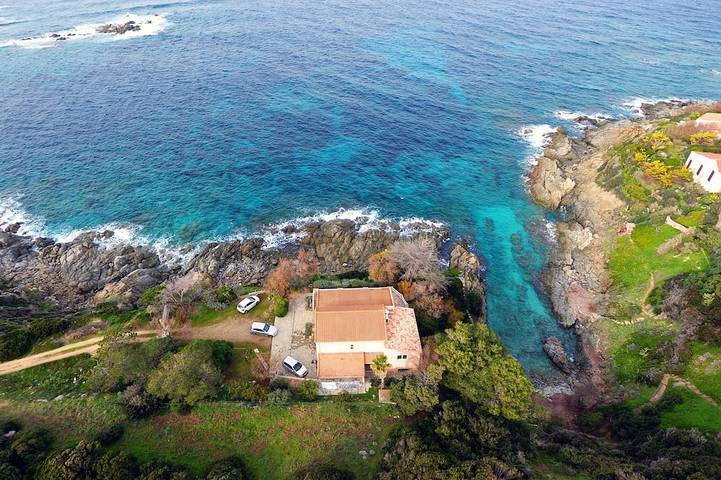 Villa für 8 Personen, mit Garten und Terrasse - 1