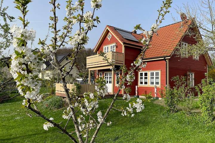 Ferienhaus für 6 Personen, mit Garten und Balkon