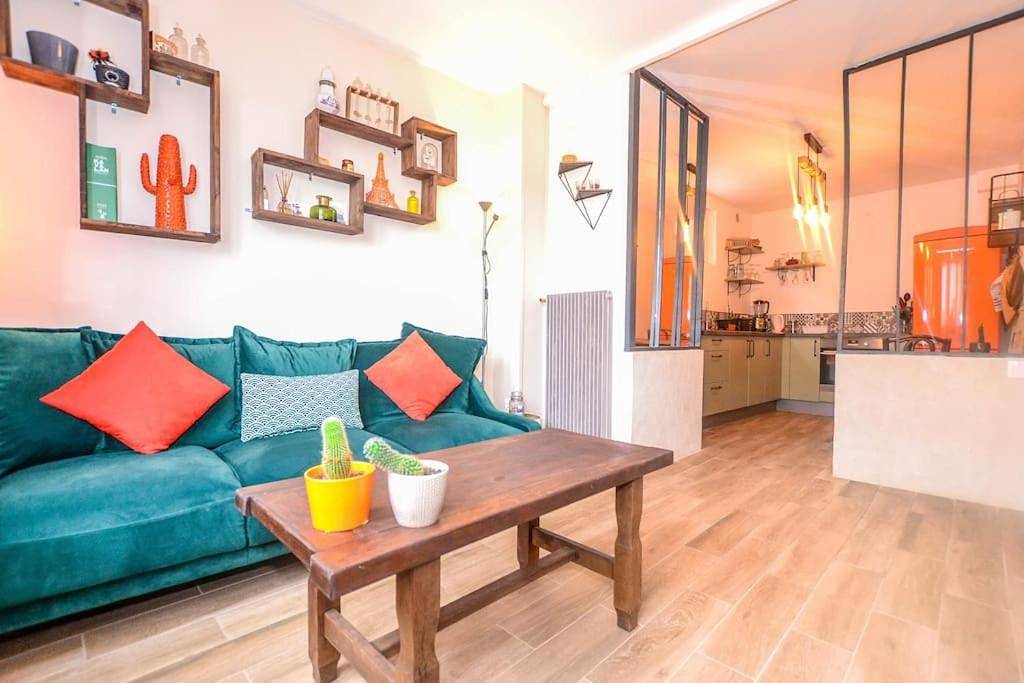 Appartement entier, One-Bedroom Apartment in Saint-Valery-sur-Somme, Région d'Abbeville