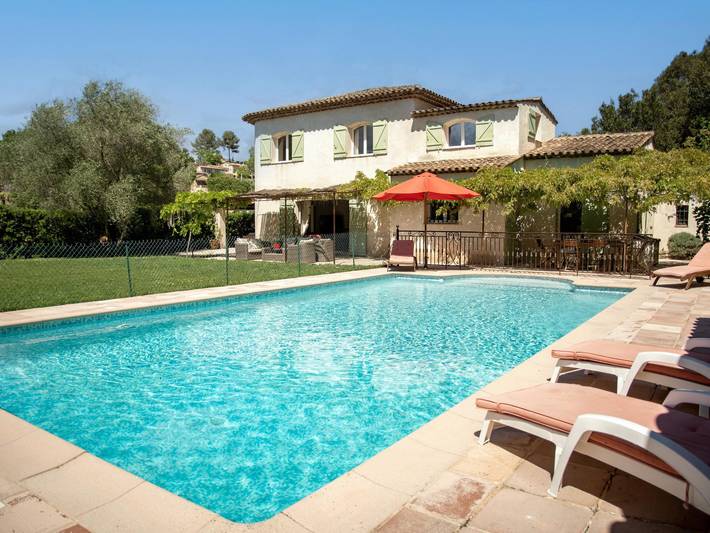 Villa pour 7 personnes, avec Terrasse et Jardin dans les Alpes maritimes