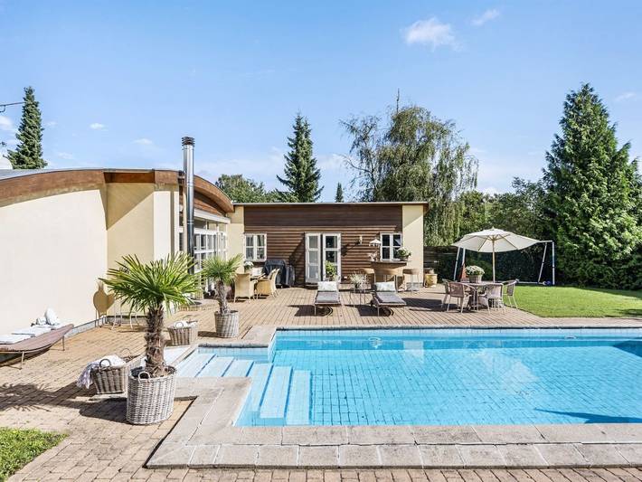 Ferienhaus für 9 Personen, mit Whirlpool und Terrasse in Hornbæk