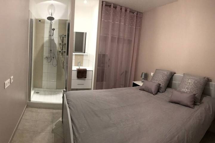 Ferienwohnung für 2 Personen, mit Terrasse und Pool - 1