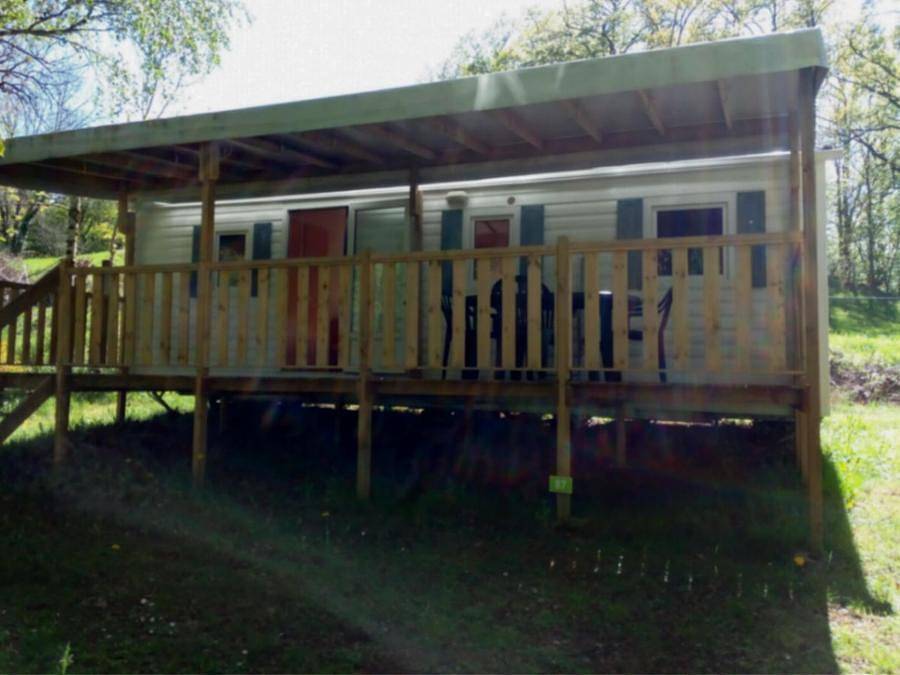 Camping Pommeraie - Mobilhome 4 personnes - Pomme D'Api in Vic-sur-Cère, Région d'Aurillac