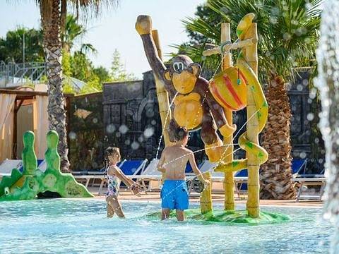 Camping Calypso - Mobilhome 6 personnes - Gamme Privilège Riviera 4/6 pers in Torreilles, Côte d'Améthyste