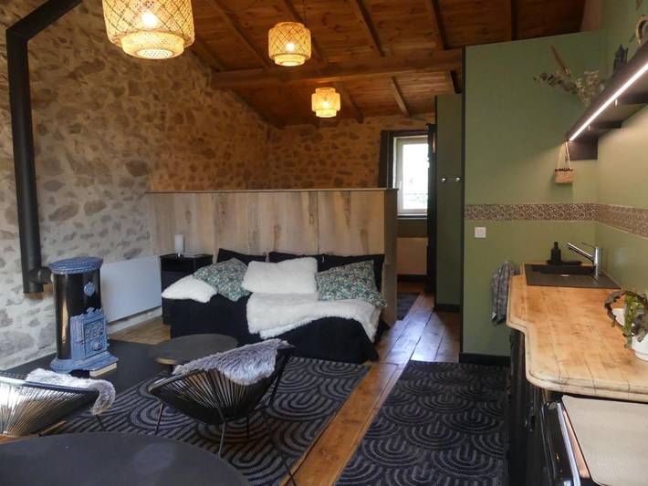 Chambre d’hôte pour 2 personnes, avec terrasse ainsi que jardin et piscine à Lamastre - 4