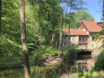 Chambre d’hôte pour 2 personnes, avec jardin dans Nièvre