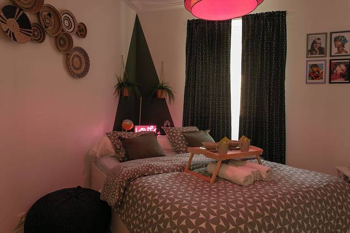 Appartement entier, La bulle de Canclaux,balnéo à Nantes pour escapade romantique ou  bien être in Nantes, Région de Nantes
