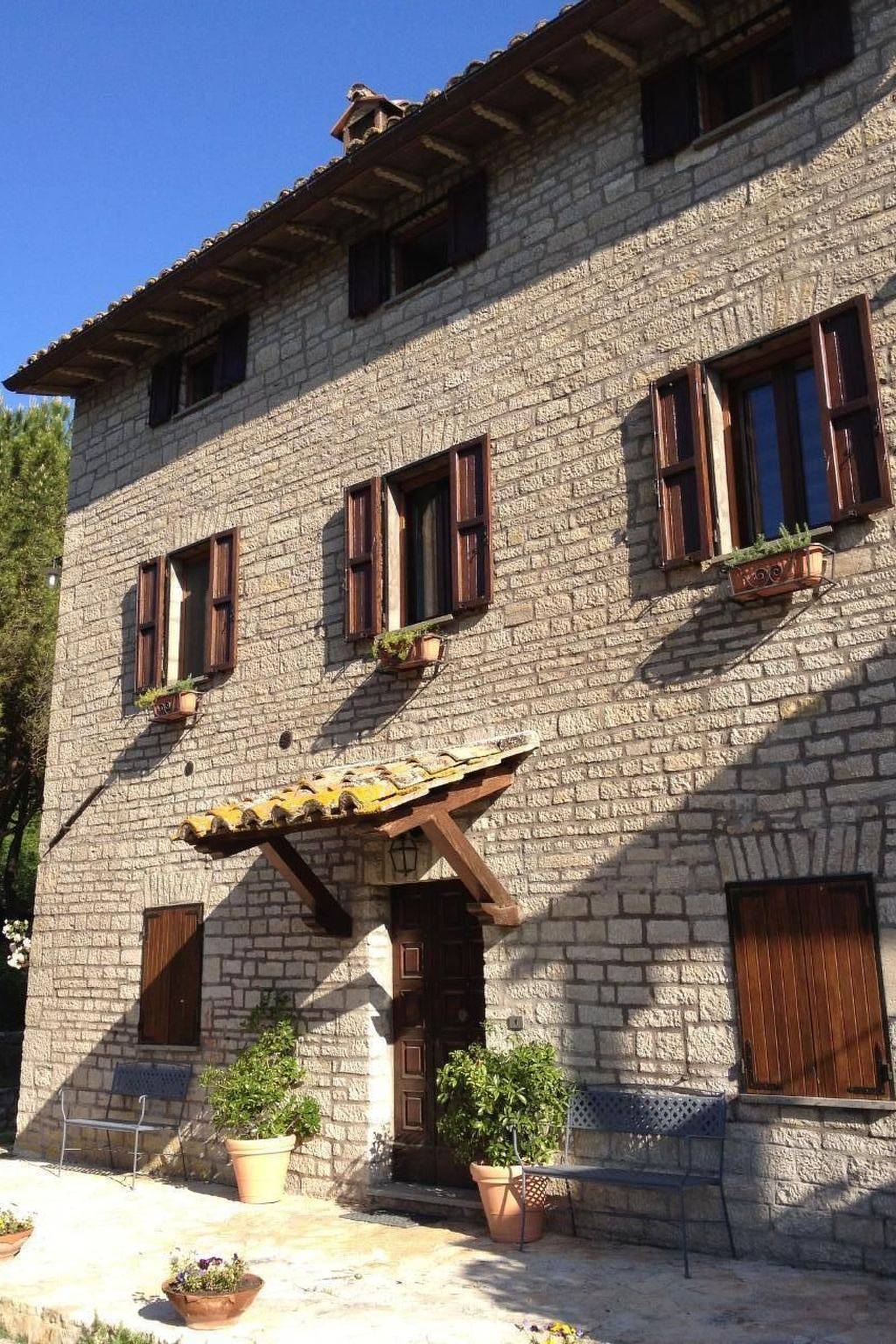 Altes Haus in Rotecastello mit großem Pool in San Venanzo, Province de Pérouse