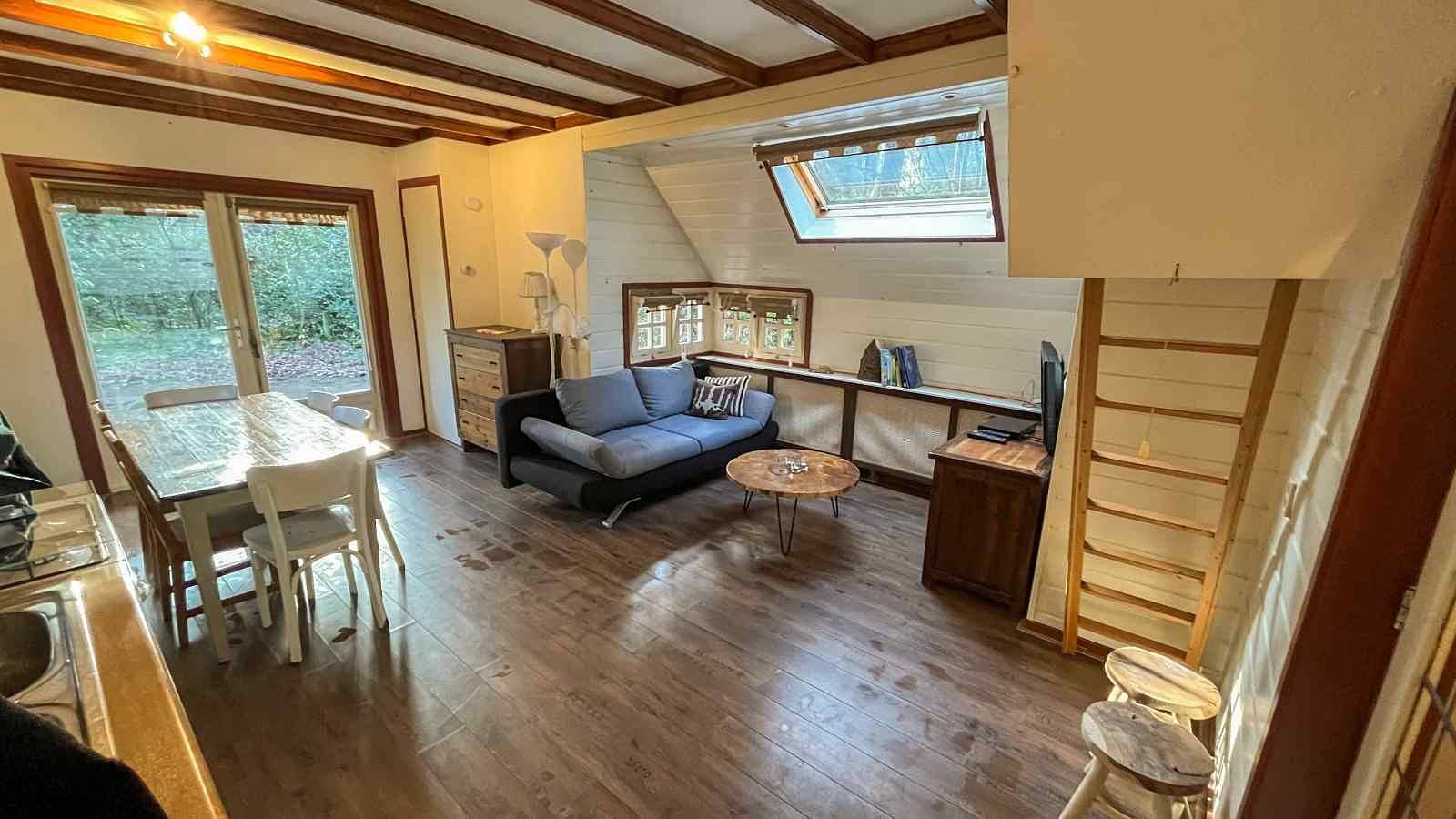 Freistehendes Ferienhaus für 5 Personen mit Sauna, waldreich gelegen in der Nähein Drenthe in Drenthe