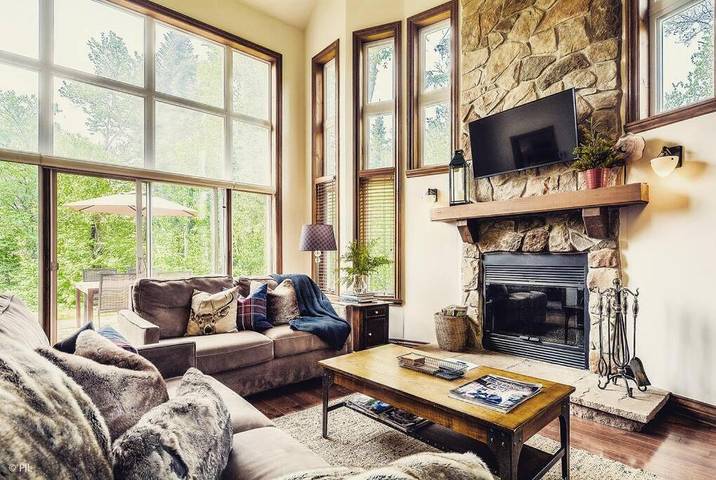 Chalet pour 6 personnes, avec terrasse dans Mont-Tremblant