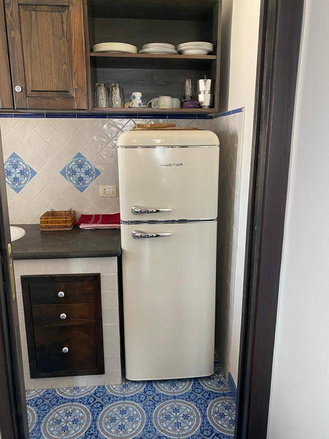 Location de vacances pour 4 personnes, avec balcon et vue, adapté aux familles dans Stromboli - 3