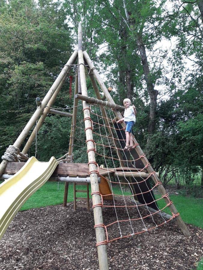 Location de vacances pour 2 personnes, avec sauna ainsi que jardin et terrasse, animaux acceptés à Chiny - 3