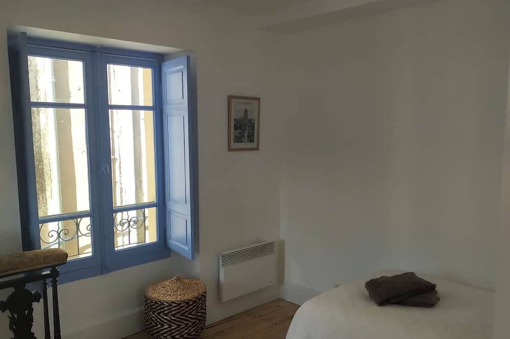 Rent large and beautiful house in the heart of historic old Cahors in Cahors, Lot