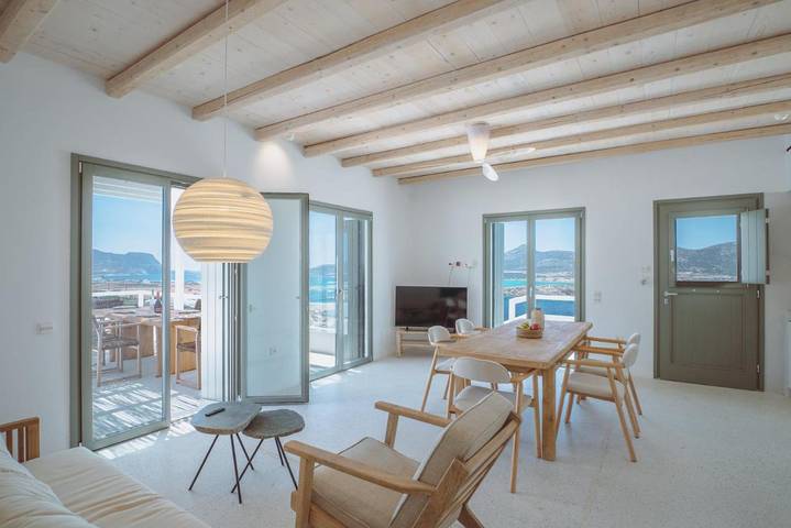 Villa pour 6 personnes, avec terrasse ainsi que piscine et vue dans Antiparos - 2