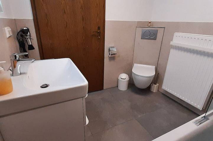 Ferienhaus für 8 Personen, mit Garten und Whirlpool sowie Sauna in Lahntal-Westerwald - 4