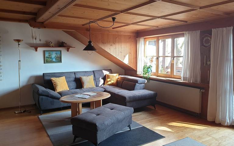 Hütte für 6 Personen, mit Balkon und Garten in Oberbayern