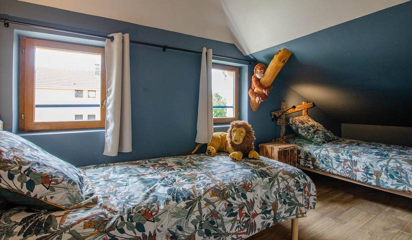 Gîte pour 8 personnes, avec jardin dans Lac du Temple - 4