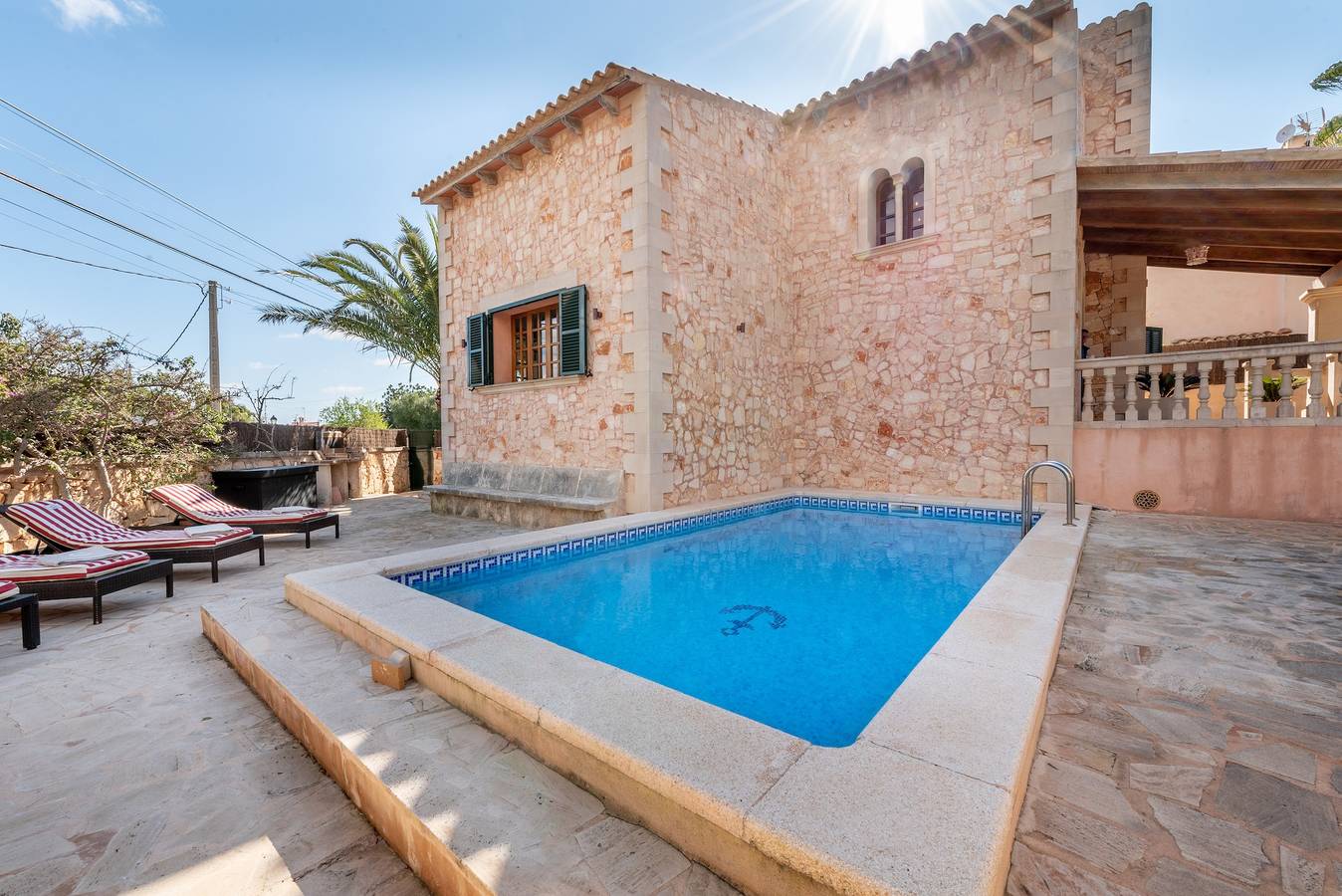 Casa de vacaciones "Es Cantó" con aire acondicionado, piscina, Wi-Fi y terraza in Cala Llombards, Santanyí