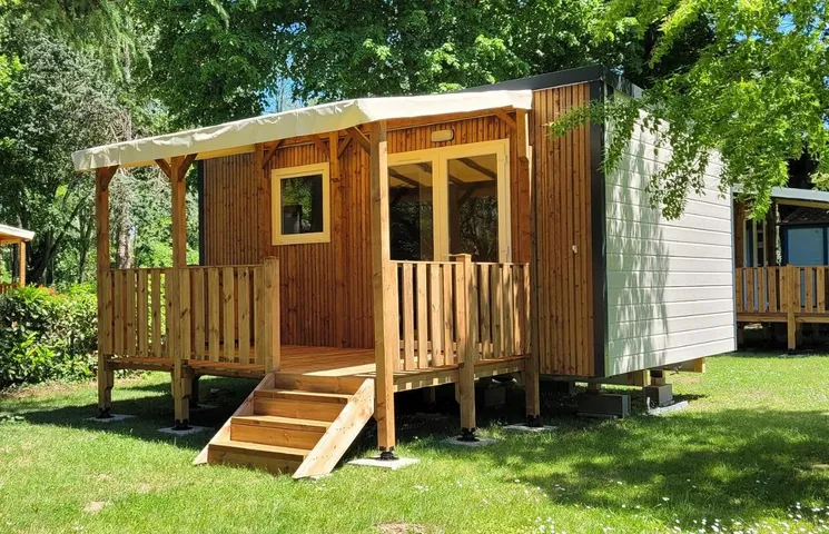 Camping para 2 personas, con piscina y vistas además de jardín y terraza - 1
