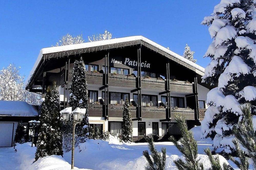 Double room with balcony, breakfast - Patricia, House in Lofer, Pinzgau