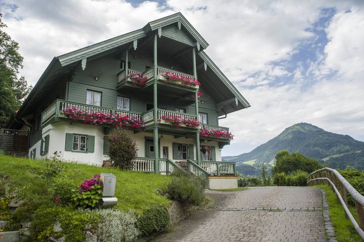 Ferienwohnung für 4 Personen, mit Balkon und Terrasse in Oberaudorf
