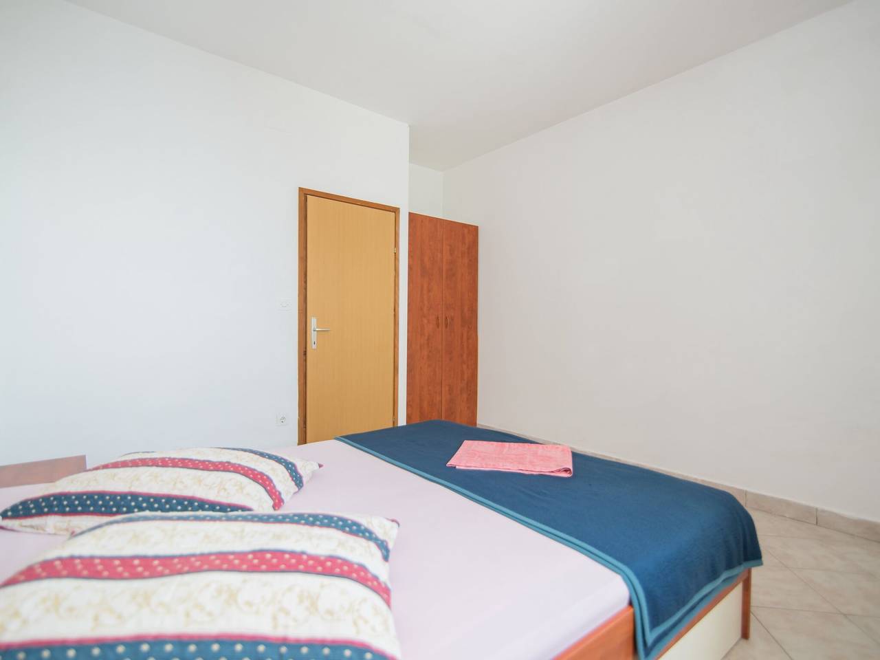 Ganze Wohnung, Apartments Neva- One Bedroom Apartment in Selca, Povlija, Selca und Sumartin