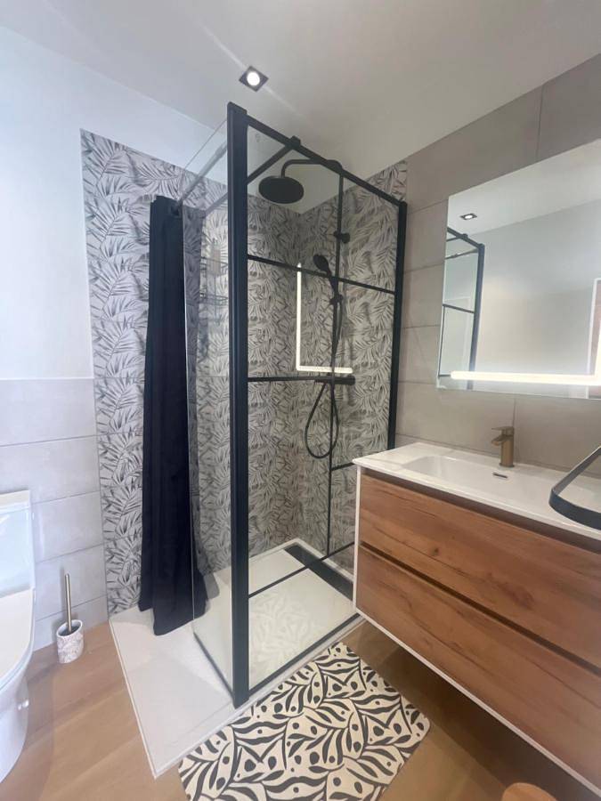 Appartement entier, Maison en pierre in Châtillon-sur-Thouet, Deux-Sèvres
