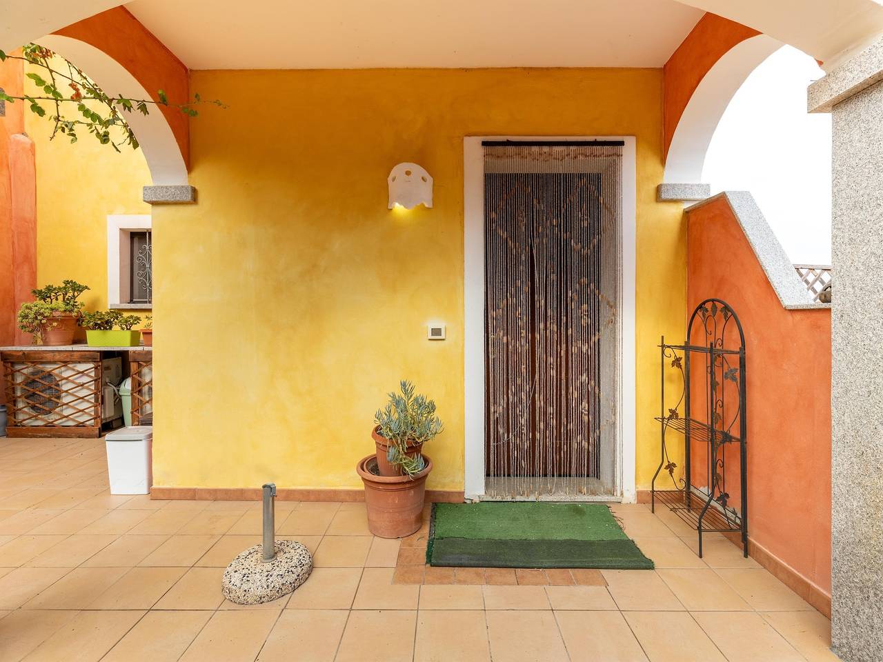 Appartamento intero, Appartamento con giardino, a 300 metri dal mare in Lu Bagnu, Castelsardo