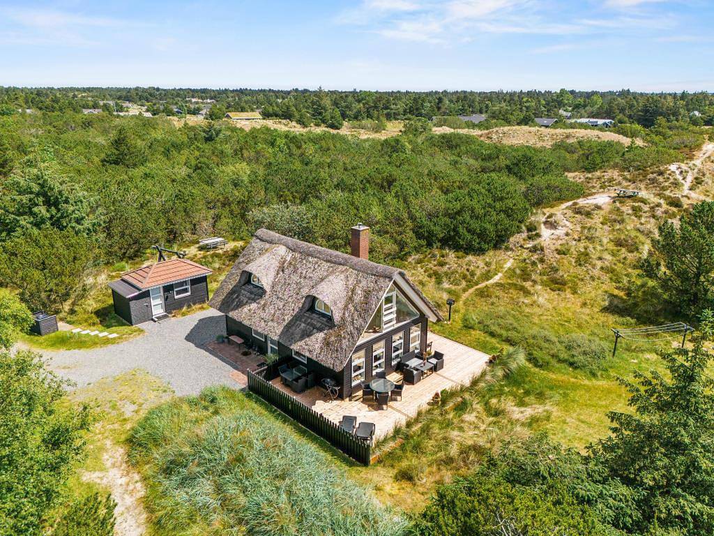 Beautiful thatched holiday home on an impressive plot in Blavand, Varde Region