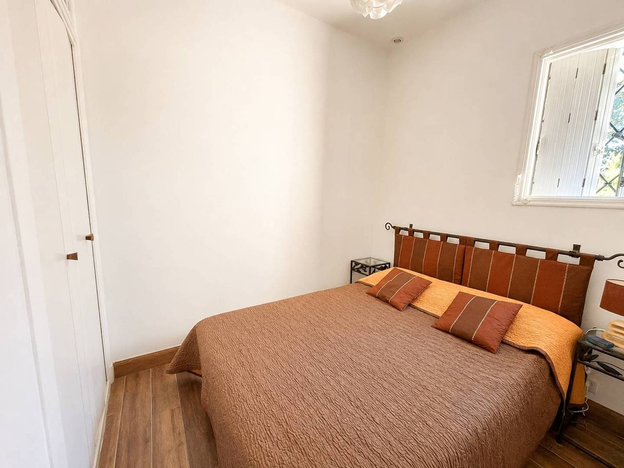 Appartamento intero, Ground Floor T2 Apartment, 100m from Beach, Terrace, Sleeps 4 - Argelès-sur-Mer in La Côte Vermeille, Argelès-sur-Mer