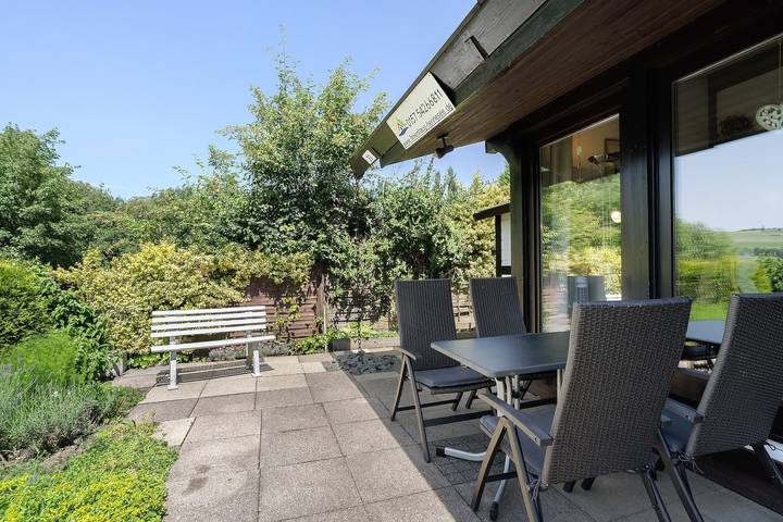 Ferienhaus für 4 Personen, mit Garten in Meschede - 2