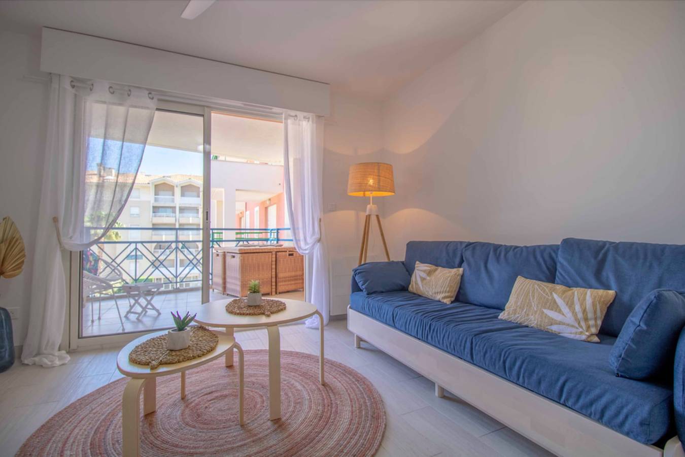 Appartement entier, Lumineux Apt De 32 M² Renové Proche De La Ville in Fréjus Plage, Fréjus