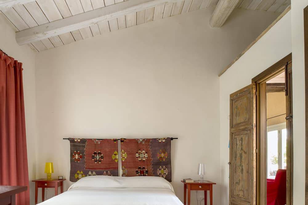 Prestigiosa villa con piscina vicino Selinunte - 3 camere, 3 bagni in Castelvetrano, Castelvetrano (Comune)