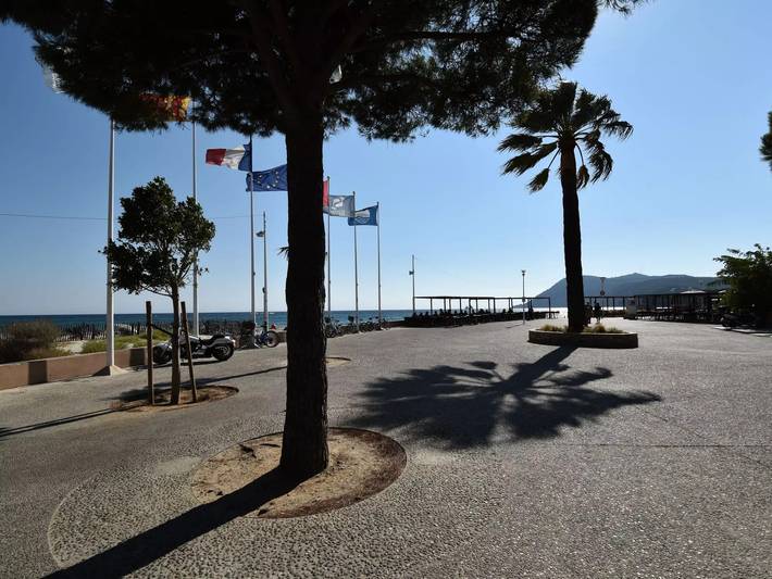 Gîte pour 2 personnes dans Plage des Sablettes - 4
