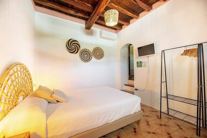 Autentica Casa Ibicenca De 400 Años En Area Privada De 50.000 Metros Cuadrados. in Aigües Blanques (Santa Eulària des Riu), Santa Eulària des Riu